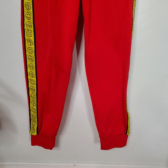 Zumba Spread Love Zip Up Tracksuit Set of 2 Red Jacket Large Pants Medium - Picture 8 of 14